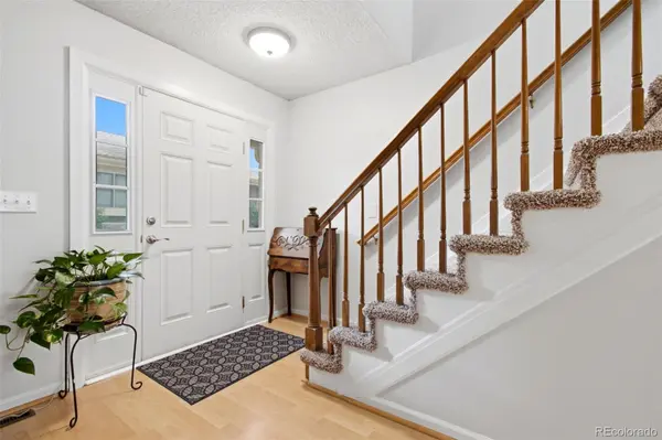 7595 S Cove CIR, Centennial, CO 80122