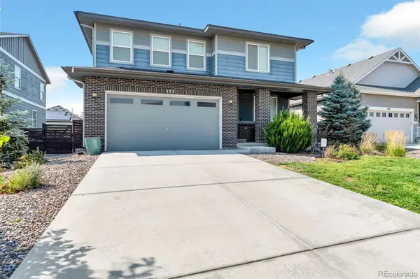 277 S Scottsburg CT, Aurora, CO 80018