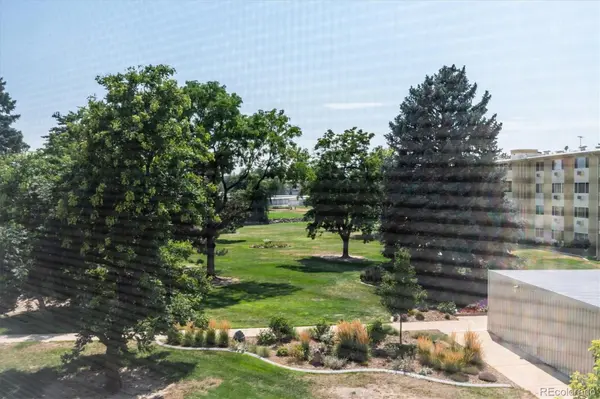9360 E Center AVE #11C, Denver, CO 80247