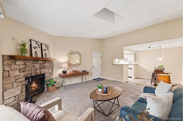 8225 E Fairmount DR #9-201, Denver, CO 80247