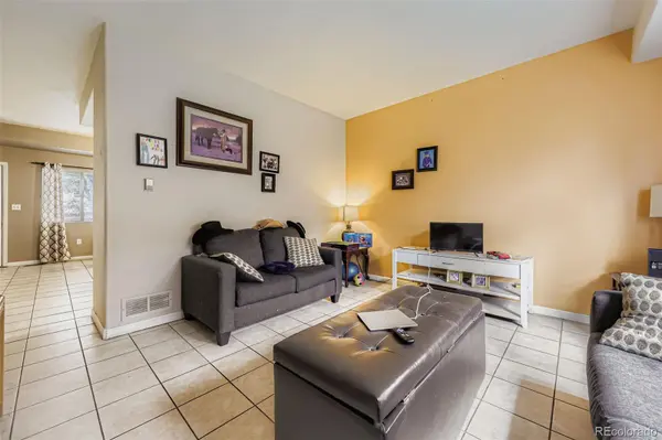 2626 Devonshire CT, Denver, CO 80229