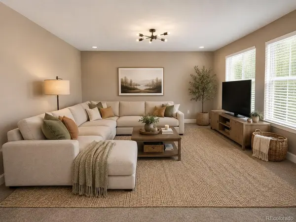 1284 Exquisite ST, Castle Rock, CO 80109