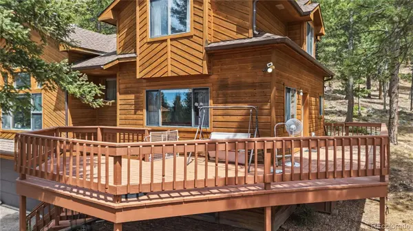 1241 Forest Edge RD, Woodland Park, CO 80863
