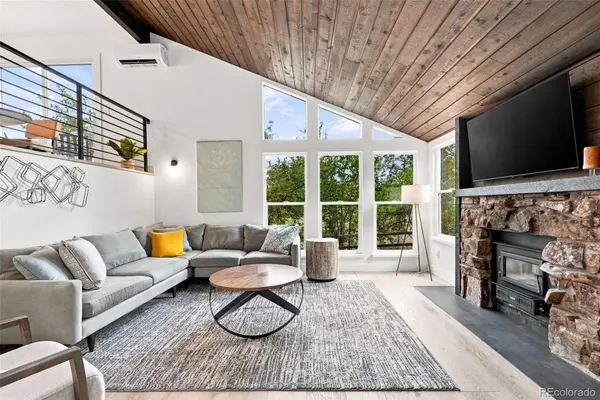 3760 Silver Plume LN, Boulder, CO 80305
