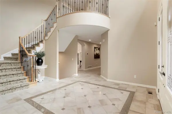 10329 Charissglen CIR, Littleton, CO 80126