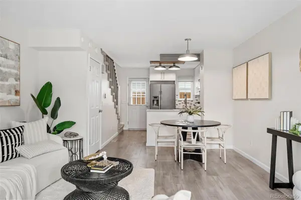 6712 S Independence ST, Littleton, CO 80128