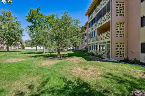 605 S Alton WAY #12A, Denver, CO 80247