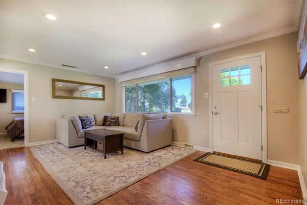 5656 S Elmwood ST, Littleton, CO 80120