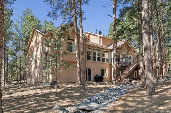 15831 Longmeadow LN, Colorado Springs, CO 80921