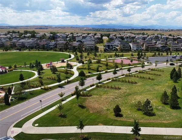 10260 Cosmopolitan CIR, Parker, CO 80134