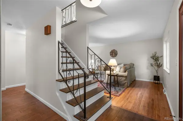 7658 S Cedar CIR, Littleton, CO 80120