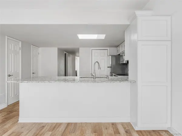 1226 S Monaco Street Pkwy #307, Denver, CO 80224