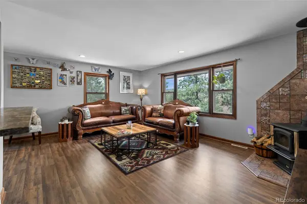 41 Yew LN, Bailey, CO 80421