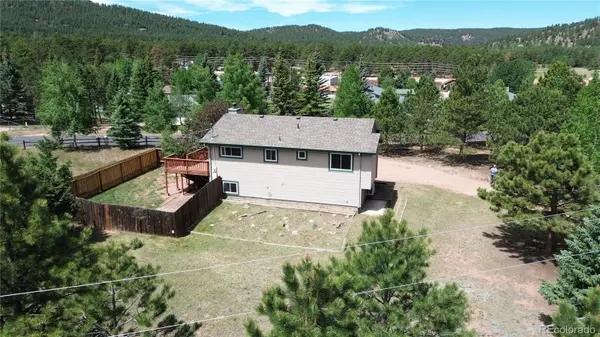 1056 Sundance CIR, Woodland Park, CO 80863
