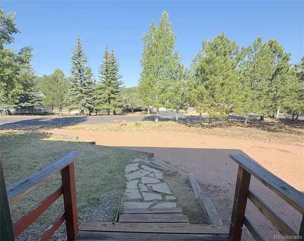 1056 Sundance CIR, Woodland Park, CO 80863