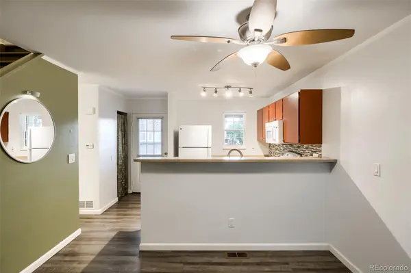 2295 S Pitkin WAY #F, Aurora, CO 80013