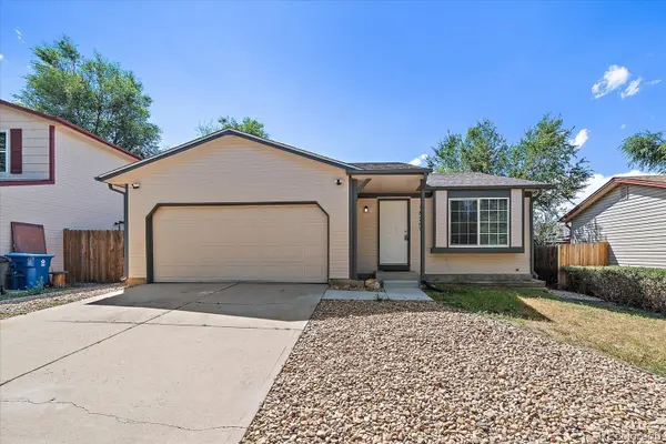 18757 E Hawaii DR, Aurora, CO 80017