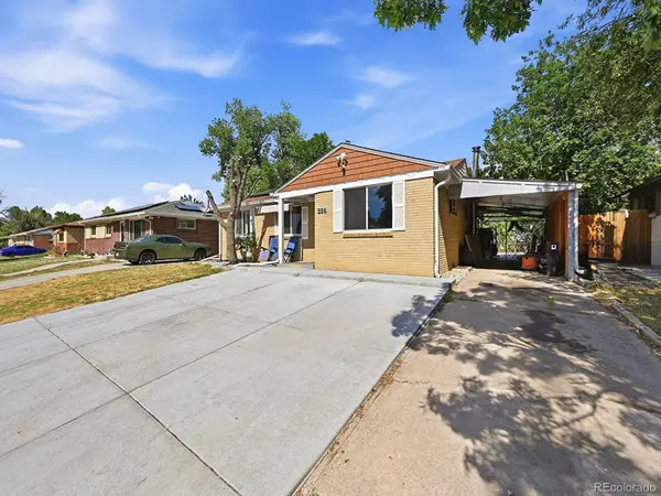 556 Elmira ST, Aurora, CO 80010