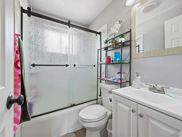 556 Elmira ST, Aurora, CO 80010