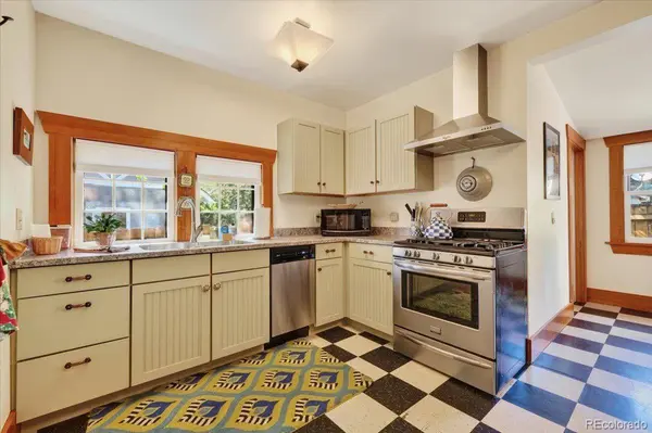 102 Holly ST, Colorado Springs, CO 80904