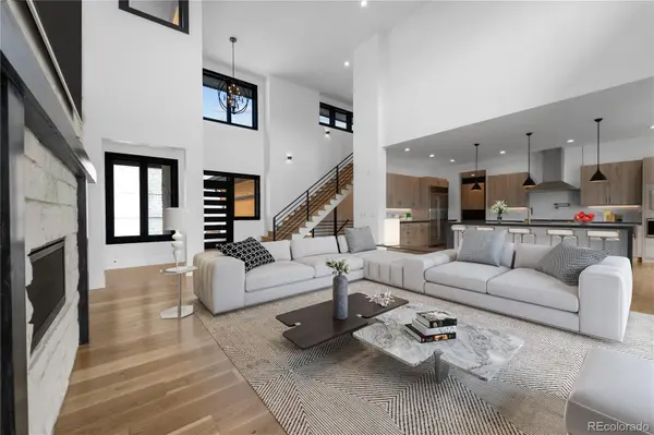 8077 Raphael LN, Littleton, CO 80125