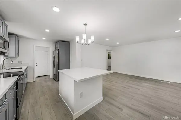 2921 Jasmine ST, Denver, CO 80207