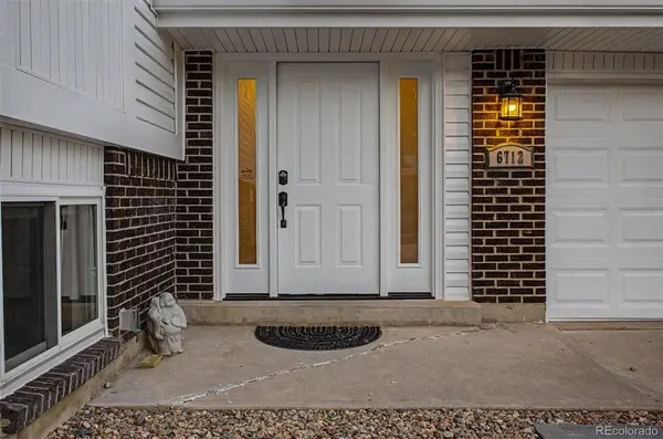 6712 S Marion CIR, Littleton, CO 80122