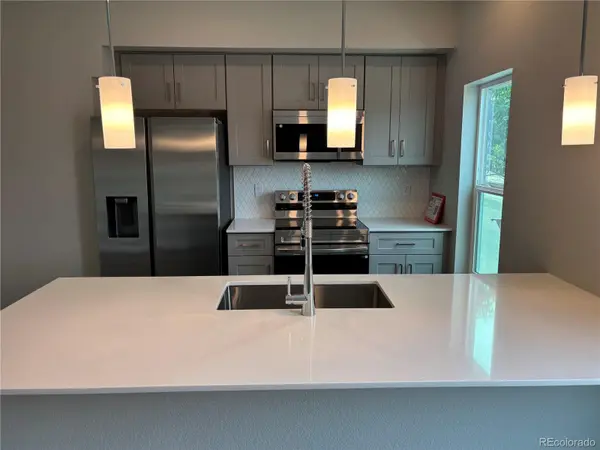 5782 W 38th AVE, Wheat Ridge, CO 80212