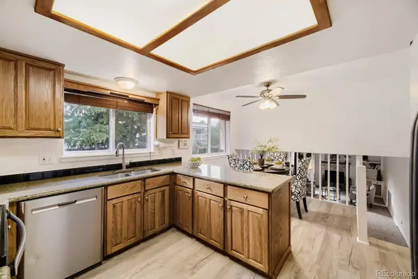 554 S Kittredge WAY, Aurora, CO 80017