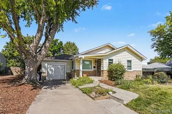 2935 S Clermont DR, Denver, CO 80222