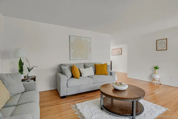 2834 S Zurich CT, Denver, CO 80236