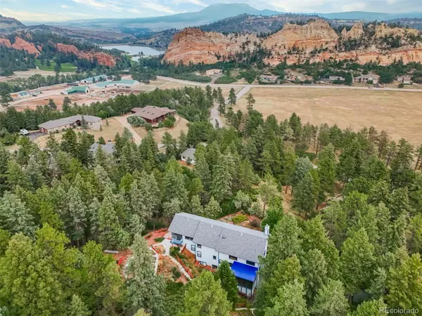 5581 Osage PL, Larkspur, CO 80118
