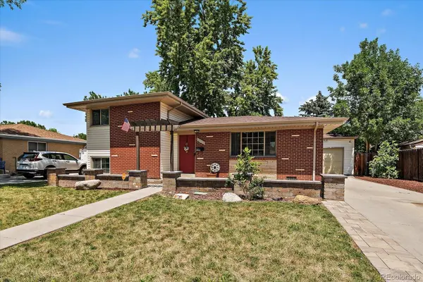 12303 E Park Lane DR, Aurora, CO 80011