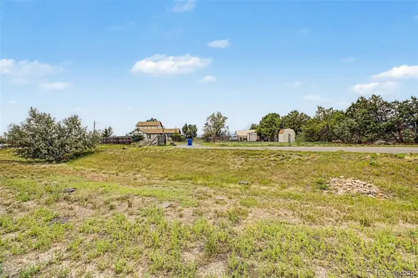 8473 Indiana ST, Arvada, CO 80007