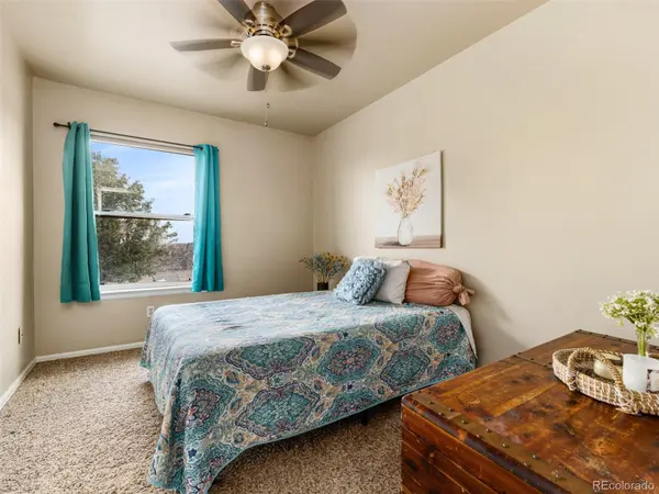 1919 E Tioga LN, Pueblo West, CO 81007