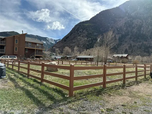 335 15th ST, Georgetown, CO 80444