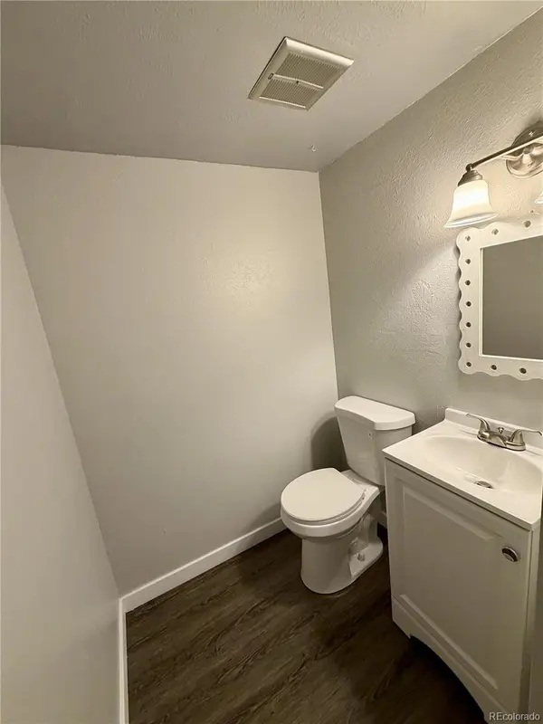 8909 Field ST #100, Broomfield, CO 80021