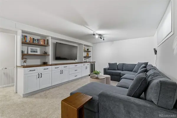 2890 S Hudson ST, Denver, CO 80222