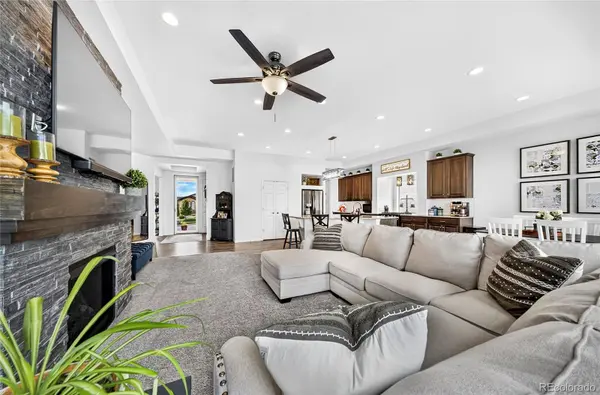 7413 Rim Bluff LN, Colorado Springs, CO 80927