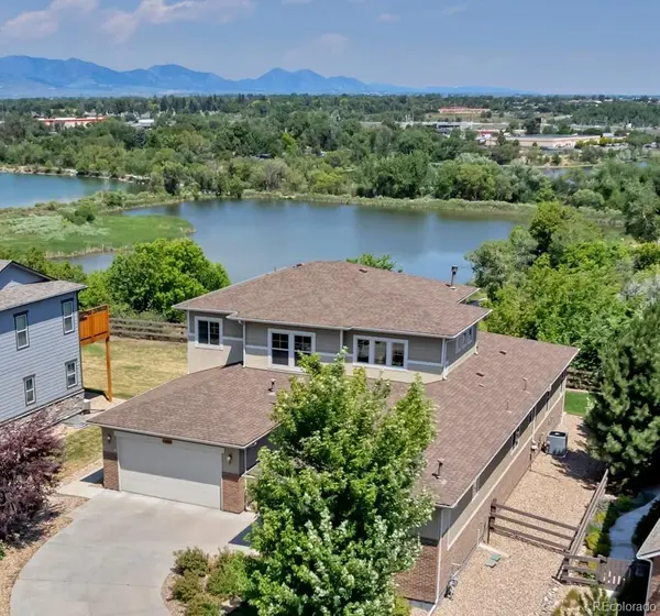 11890 W 39th PL, Wheat Ridge, CO 80033