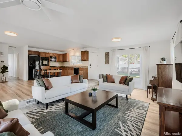 5533 Raritan WAY, Denver, CO 80221