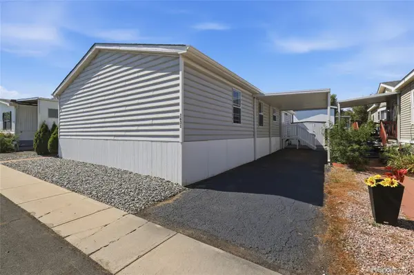 1631 Pagosa WAY, Aurora, CO 80011