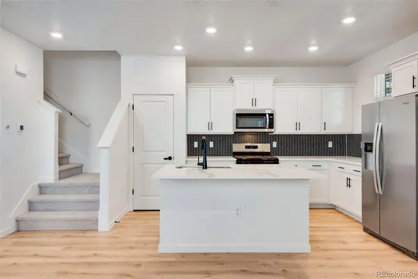 22614 E 6th PL, Aurora, CO 80018