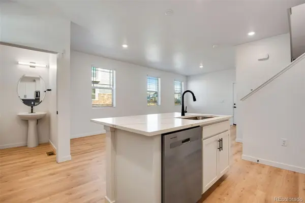 22614 E 6th PL, Aurora, CO 80018