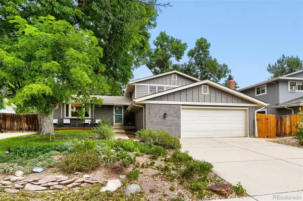 7867 W Peakview DR, Littleton, CO 80123
