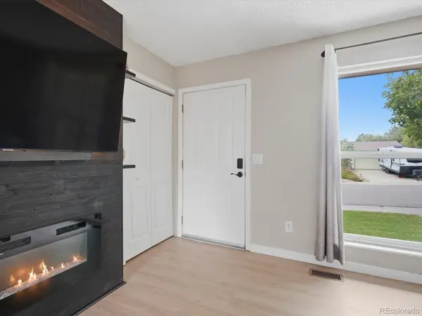 1208 S Cathay ST, Aurora, CO 80017