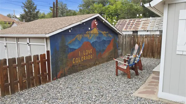 604 N Pine ST, Colorado Springs, CO 80905