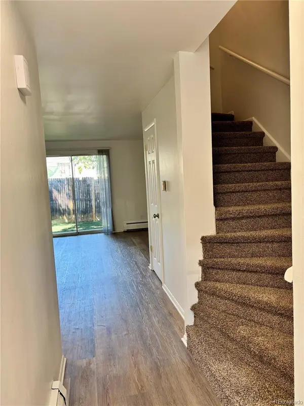 5946 W 41st AVE, Denver, CO 80212