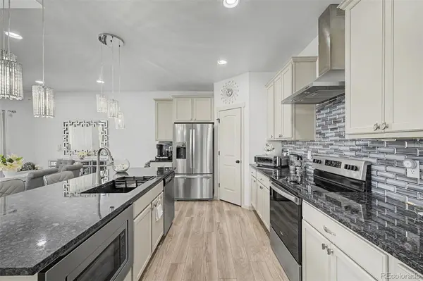6788 Zebra Grass LN, Parker, CO 80138