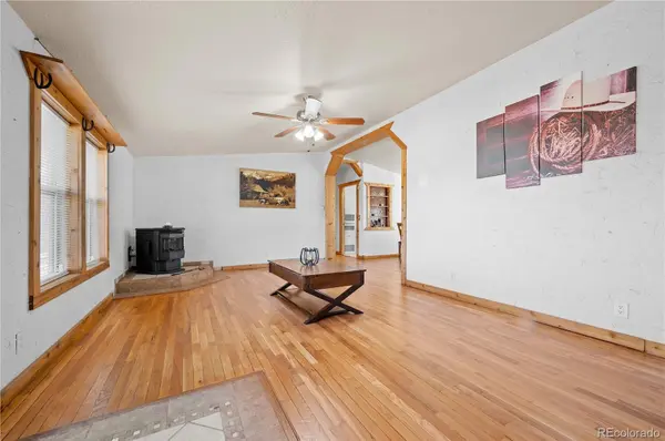 1762 Meadowdale LN, Canon City, CO 81212